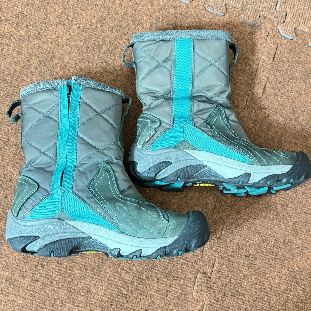 KEEN Dry Waterproof Winter Boots Womens 8 Grey Teal Quilted Insulated 5278-D‎ A+